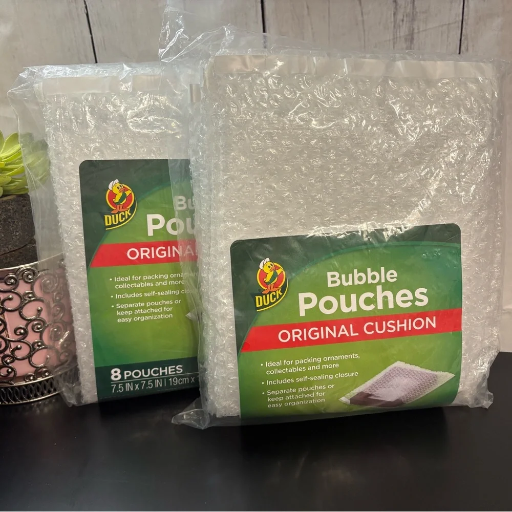 Duck bubble pouches, they do seal, 8 pouches in each package